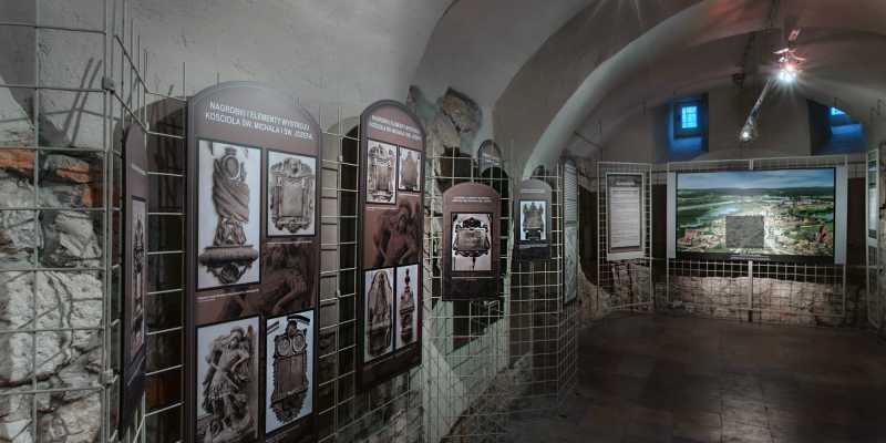 Zdjęcie miejsca "Dzieje najstarsze i stare gmachu Muzeum Archeologicznego"